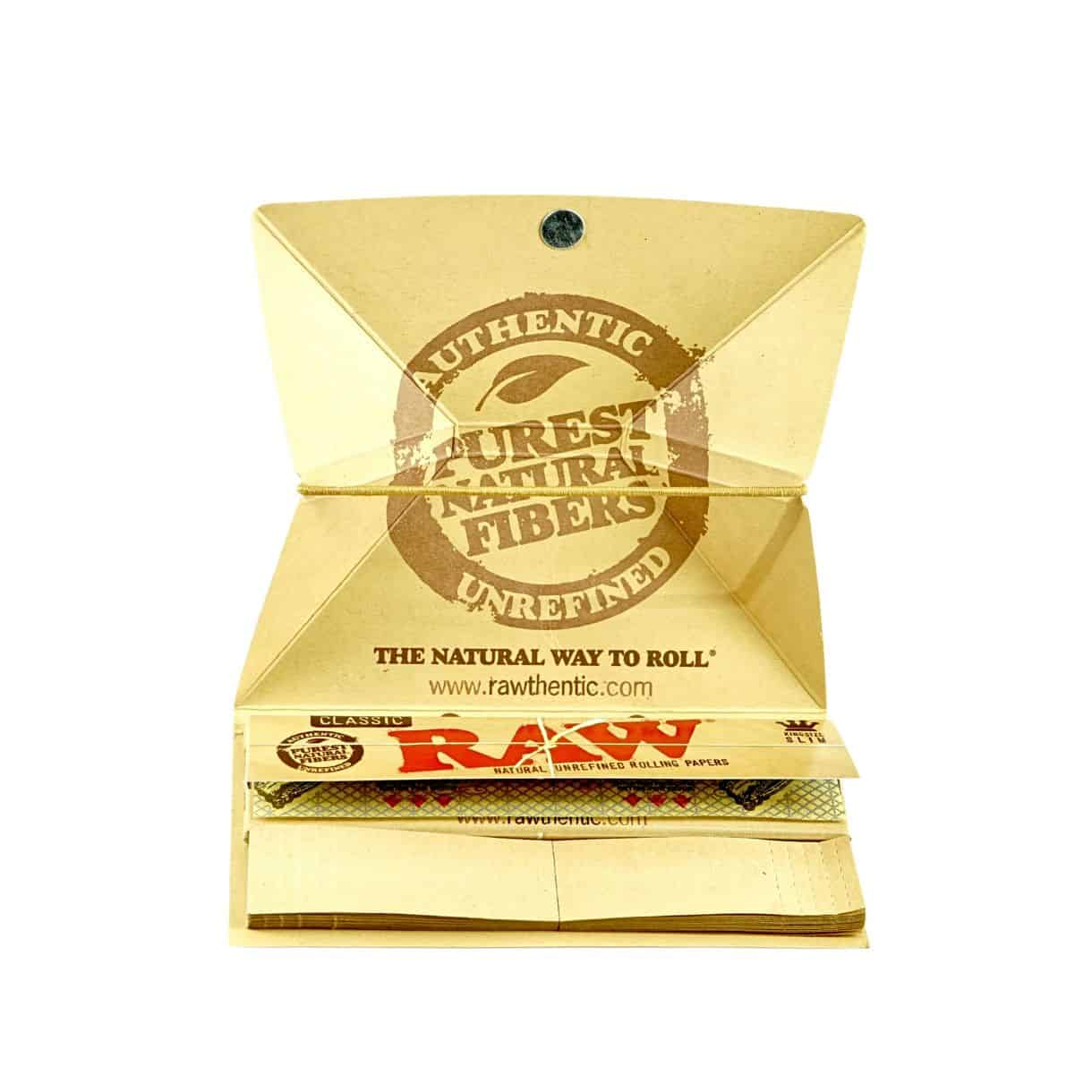 Source photograph: RAW CLASSIC ARTESANO KING SIZE SLIM PAPERS, TIPS, TRAY