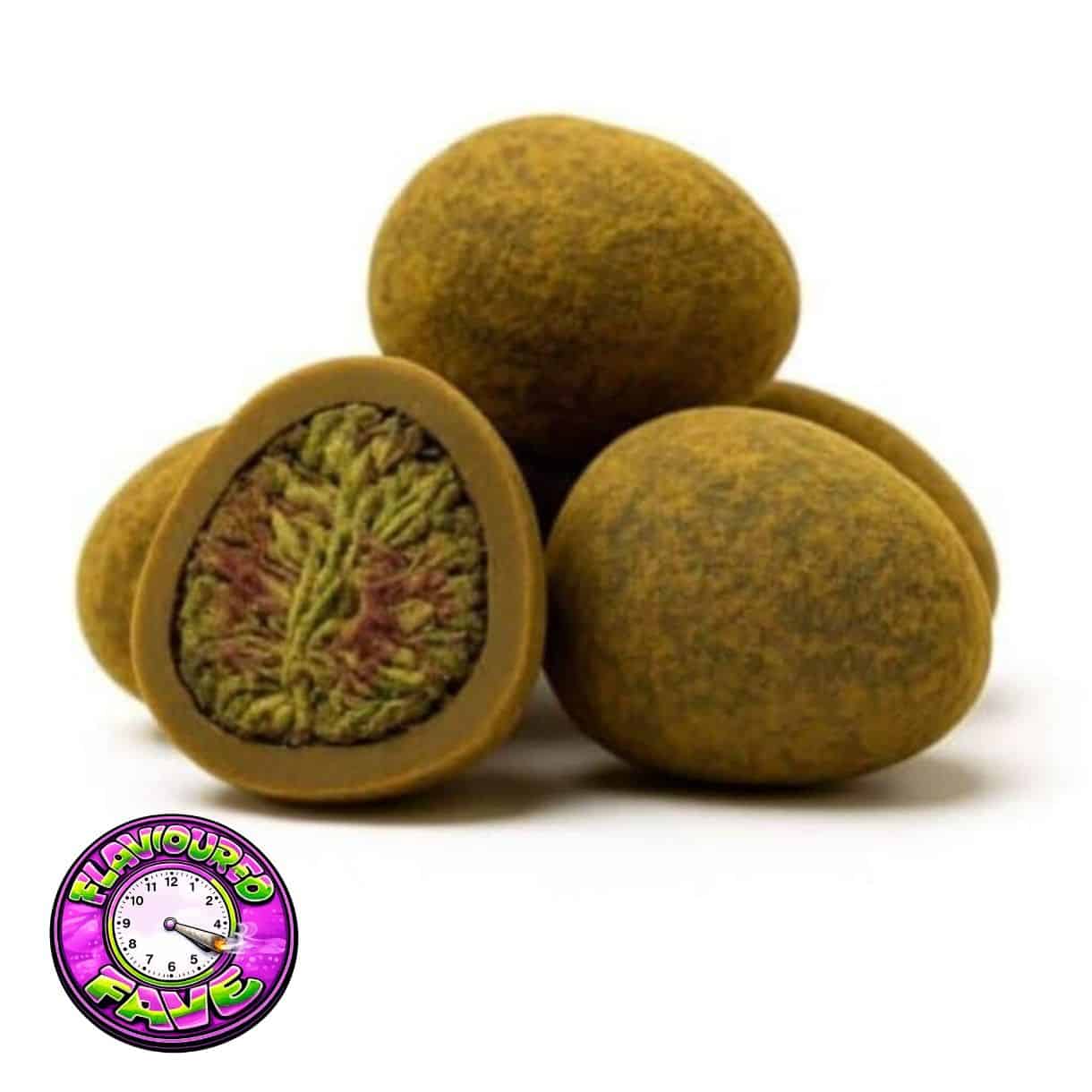 Source photograph: 3gr – FLAVOURED FAVE – STRAWBERRY FLAVOURED MOON ROCKS – INDICA –